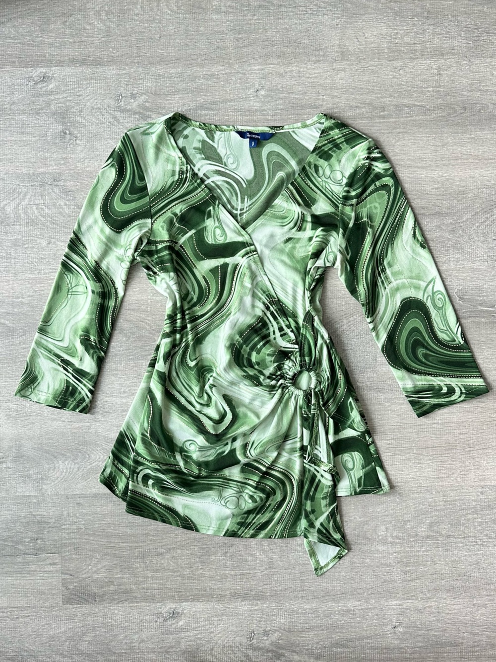 Vintage Reitmans Green marble wrap top 3/4 top - Women’s blouse Canada